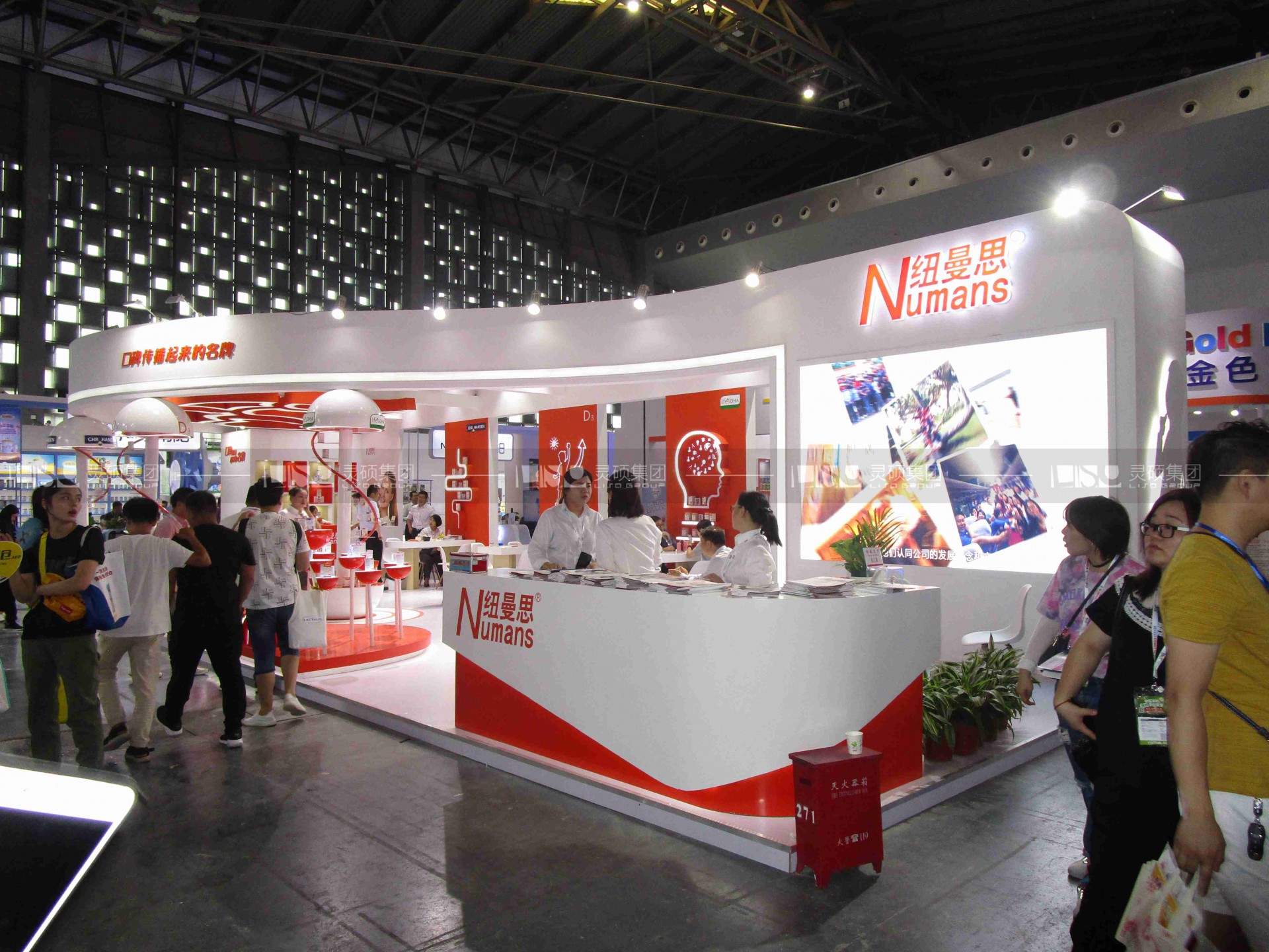 金紐曼思- CBME孕嬰童展展臺(tái)設(shè)計(jì)案例