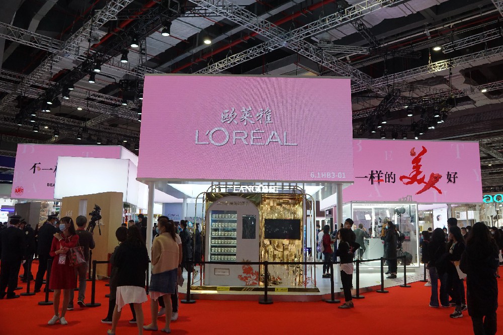 展臺設(shè)計公司在展臺搭建上要注意哪些方面呢？