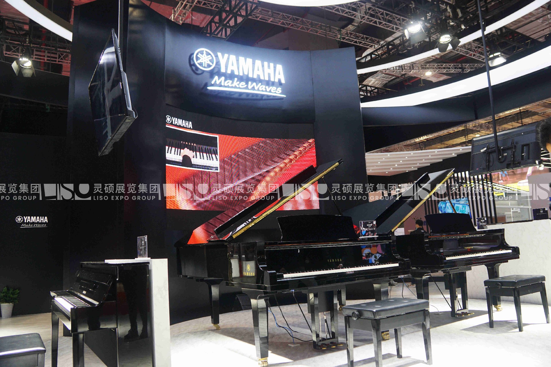 雅馬哈-上海展會展臺設計搭建案例