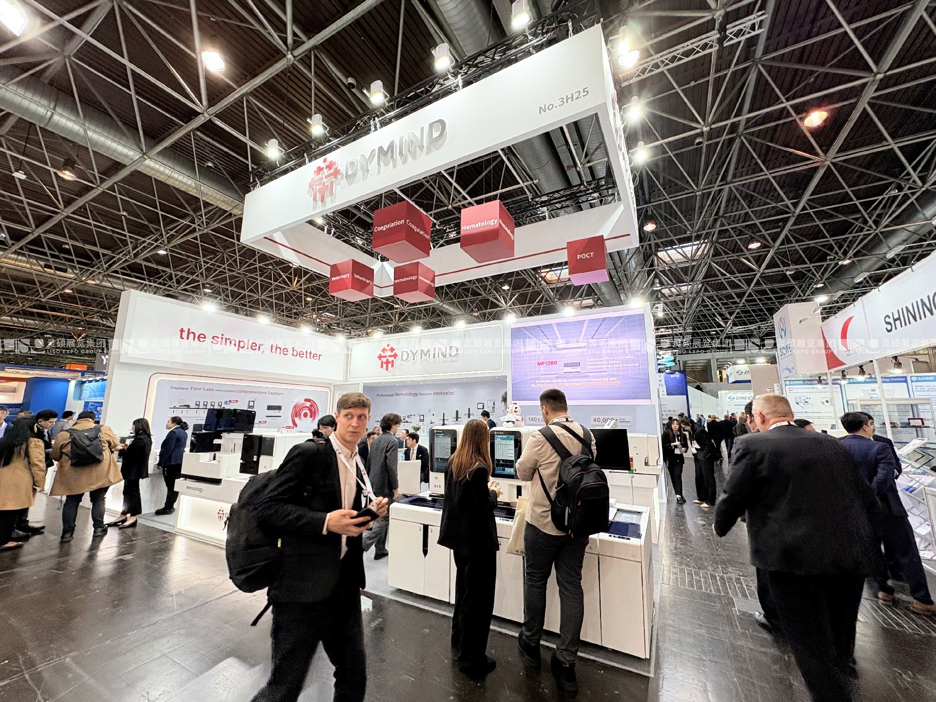 德國杜塞爾多夫醫(yī)療設備展覽會（海外展臺搭建）-帝邁