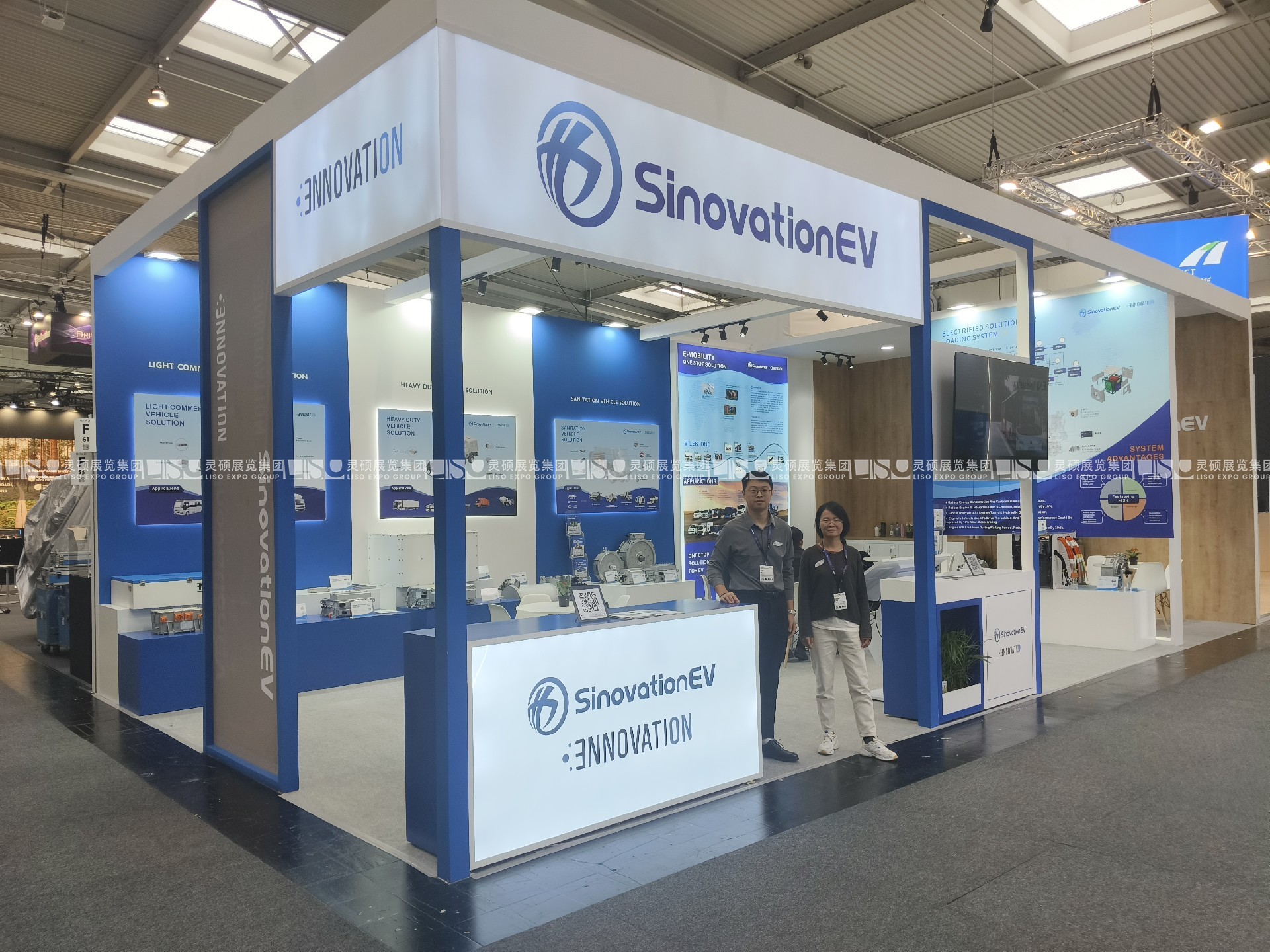 德國(guó)漢諾威車展展臺(tái)設(shè)計(jì)搭建案例-理工華創(chuàng)