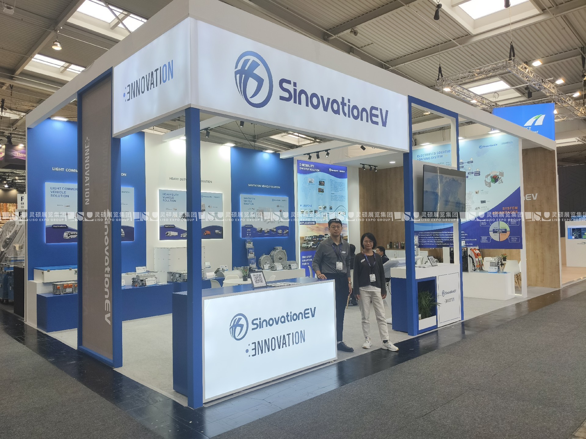 德國(guó)漢諾威車展展臺(tái)設(shè)計(jì)搭建案例-理工華創(chuàng)